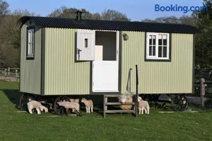 Image of SHEPHERDS HUT