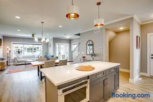 Image of THE ISLES Townhome Located 6 blocks from ND