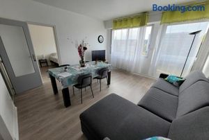 Image of The Spot T2 Comfort In Mcon