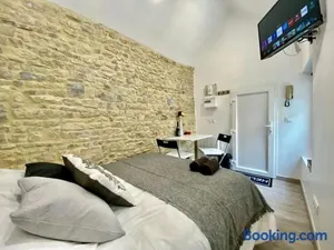 Image of Bed in the city - APPART’HOTEL - Historical center