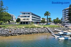 Image of The Mid Pacific