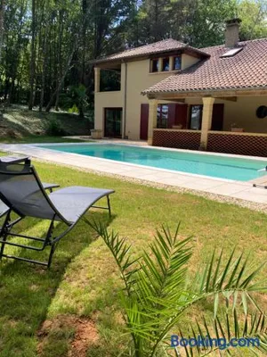 Image of Les Eaux Vives