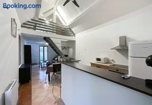 Image of Le Calmette… Maison avec bel espace de vie