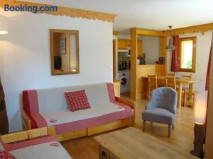 Image of 2 Pièces chaleureux, proche pistes, 6 pers. - FR-1-464-62