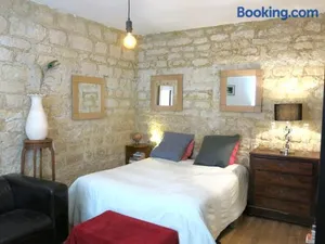 Image of Montmartre Del Sarte Cosy CityCosy