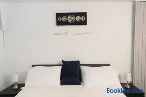 Image of Central Watford Apartment