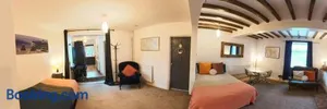 Image of King St Cosy - wood stove & ice maker