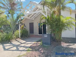 Image of Hervey Bay Flashpackers