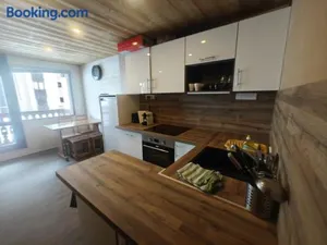 Image of MyHome - Rénové en 2024 ! Hameau Borsat 3 15 - studio 2 cabines 4 pax sur les pistes