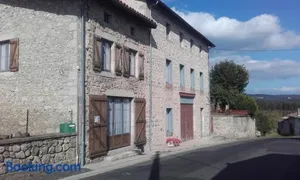 Image of aux genets de josephine