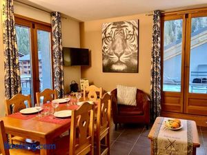 Image of Confort cosy, piscine et spa au pied du MontBlanc