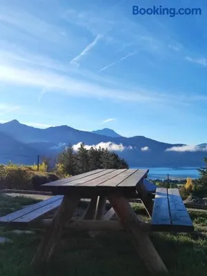 Image of Chambre vue lac av piscine