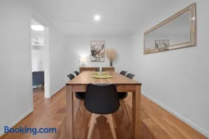 Image of Langdon - Central Location, Modern Comforts