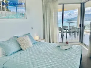 Image of Views at 22, 2 king beds, ocean views, pool