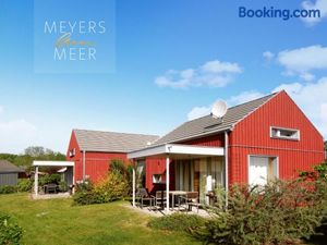 Image of Schwedenrotes Ferienhaus "ISI" - Ostsee Strand 500 Meter - Nähe Wismar - alles inklusive