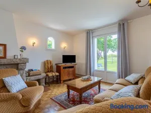 Image of Maison familiale terrasse et parc