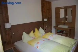 Image of Familie Neunhäuserer