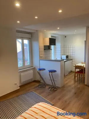 Image of Studio fonctionnel, étage 2, proche Techn'hom, IUT et UTBM