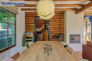 Image of Chalet 2 chambres "The Escape Chalet" by FineNest