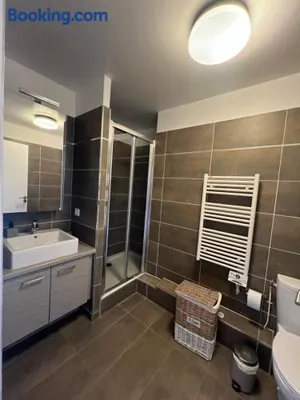 Image of Magnifique Appart. spacieux 8P/ Défense-Courbevoie