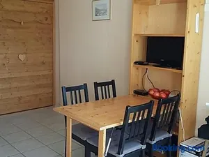 Image of Studio rénové au pied des pistes avec ascenseur à Villard de Lans - FR-1-515-105
