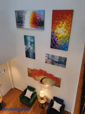 Image of Reservoir Hill Mansion - 4 bedrooms