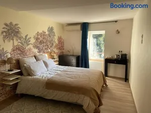 Image of Bubble rooms Chambres confortables en plein centre de Dieulefit