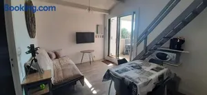 Image of Appartement cosy avec terrasse proche plage