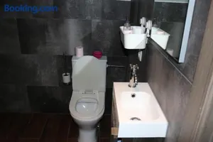 Image of STUDIO TOUT CONFORT