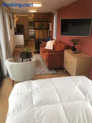 Image of L Antre Vous