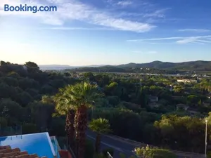Image of Superbe Duplex 35m2 vue mer avec piscine
