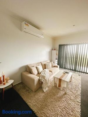 Image of Cozy room in Cranbourne