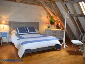 Image of Gîte de Charme Rénové, Idéal Famille, Centre-Ville, WiFi, Parking Gratuit, Vélo Bienvenue - FR-1-381-268