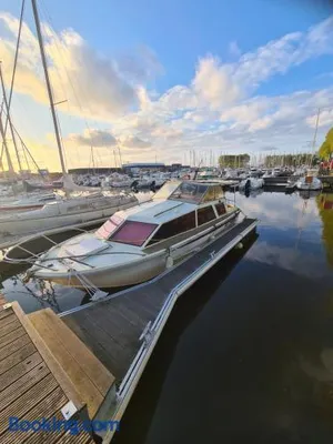 Image of Bateau