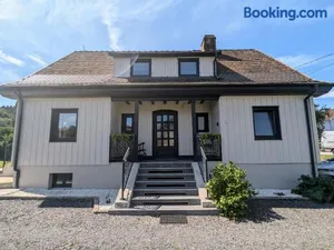 Image of Gîte Moderne avec Jardin Clos, 4 Chambres, et Proche Stations de Ski - Saulcy-sur-Meurthe - FR-1-589-652