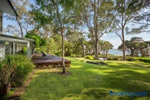 Image of Emerald Cove I Private Properties