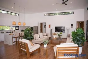 Image of Heaven Retreat with Minigolf, pool, fire pit, BBQ