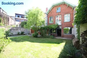 Image of La maison du fond du jardin
