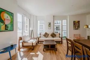 Image of EXQUIS Artistic 2BR-Apartment EAMES I Garden I Family-friendly I Parking I Home Office