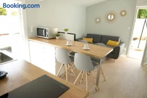 Image of T2 - 28m2 avec cour et stationnement, wifi et linge fournis