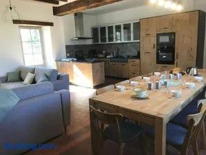 Image of Élégant gîte 18ème siècle rénové avec piscine couverte, terrasse et grand terrain aux Herbiers. - FR-1-426-406
