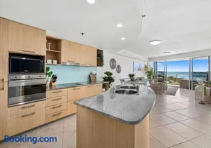 Image of Sensational Ocean View 2 Bedroom Apartment