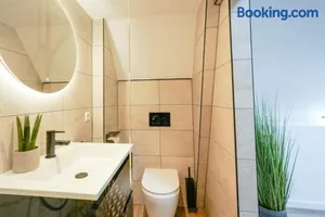 Image of Romantic 35m2 City Center Suite