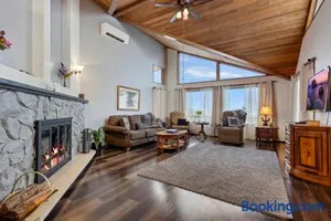 Image of Mt. Baker View Harbor King Bed Fire Pit