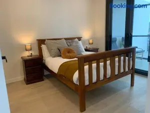 Image of 2 bedroom In the Middle of Sydney with Beautiful River View