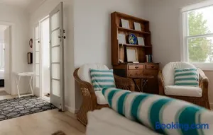 Image of The Little Pearl - Front row at Beauty Bay