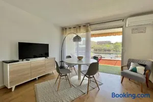 Image of Bright studio just outside Cannes