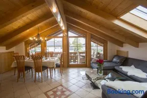 Image of Golden GaPa Penthouse 1