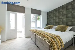 Image of New Xl Prestige Home With Balconies