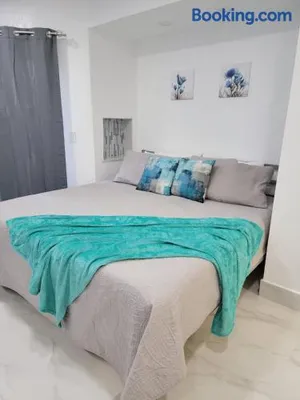 Image of 3509 Luxury Location and Location